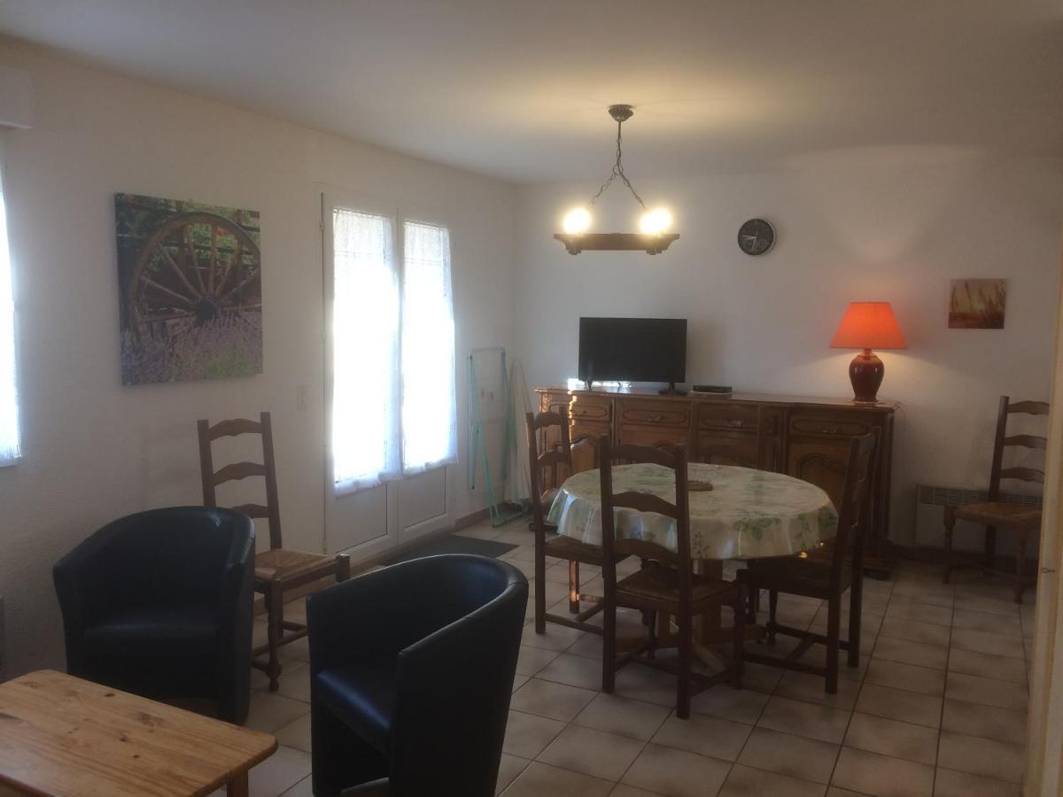 Les Sentiers Du Causse Hotel Lentillac du Causse Exterior photo